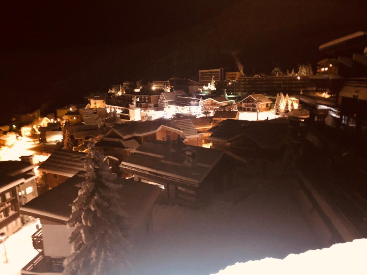 Cozy Centre Alpe dʼHuez